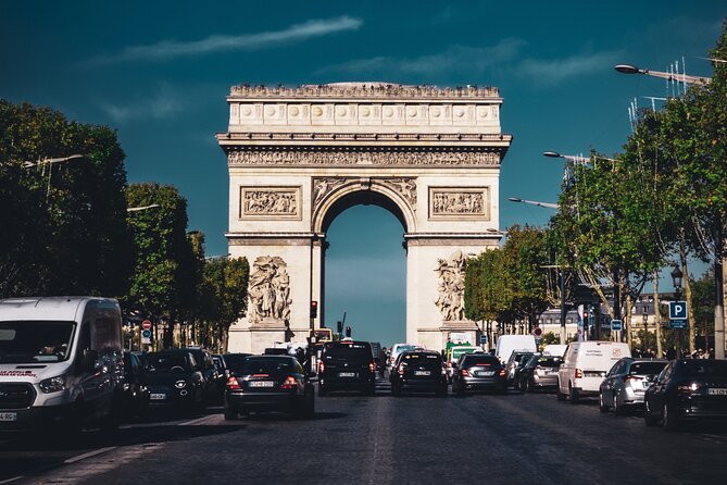 Paris in a Day: Customizable Private Tour with Van Option - Moulin Rouge, Quartier Latin Break, and the City’s Rhythm