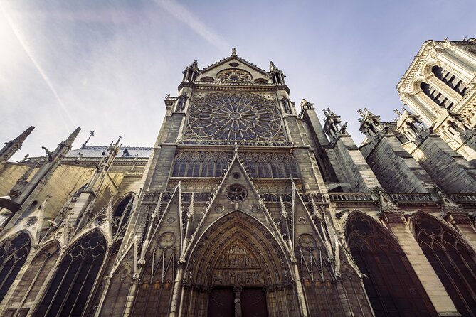 Paris in a Day: Louvre or Orsay, Eiffel Tower, City Walk & Cruise - The big museum decision: Louvre on most days, Orsay on Tuesdays