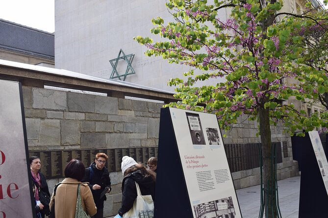 Paris Jewish Heritage: Le Marais & Montmartre Guided Walking Tour - Montmartre Segment: The Artistic Chapter and the Cost of Fame