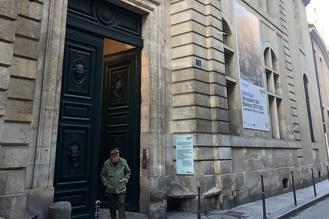 Paris Jewish Quarter Marais Smartphone GPSAPP Audio Walking Tour - The Jewish Museum of History and Art, plus an optional pause inside