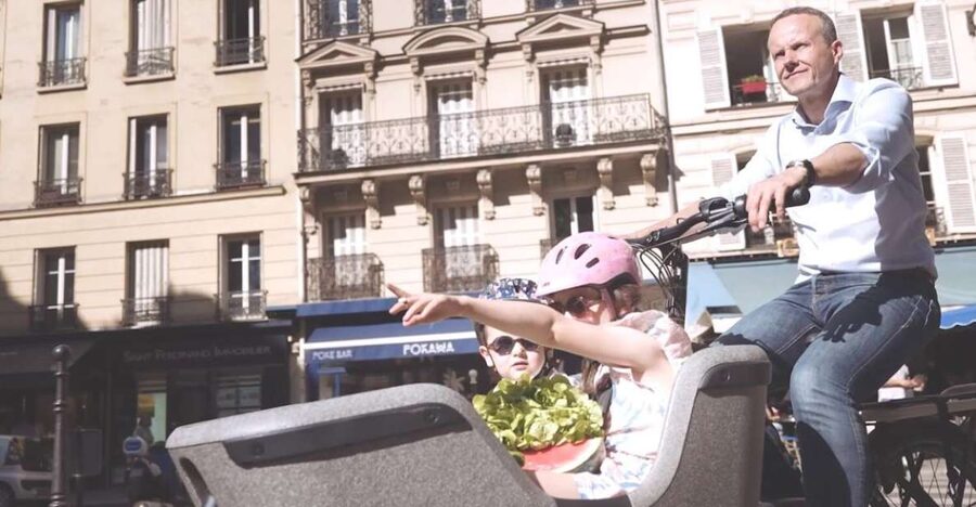 Paris Kids tour - The ride plan: calm cycling, photo pauses, and shorter talks