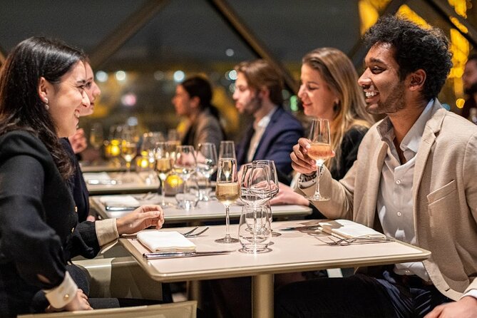 Paris Late Dinner at Eiffel Tower's Madame Brasserie Restaurant - The view from inside: how to set yourself up for the best night