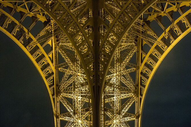 Paris Late Dinner at Eiffel Tower's Madame Brasserie Restaurant - Value for money: is $184.42 per person a good deal?