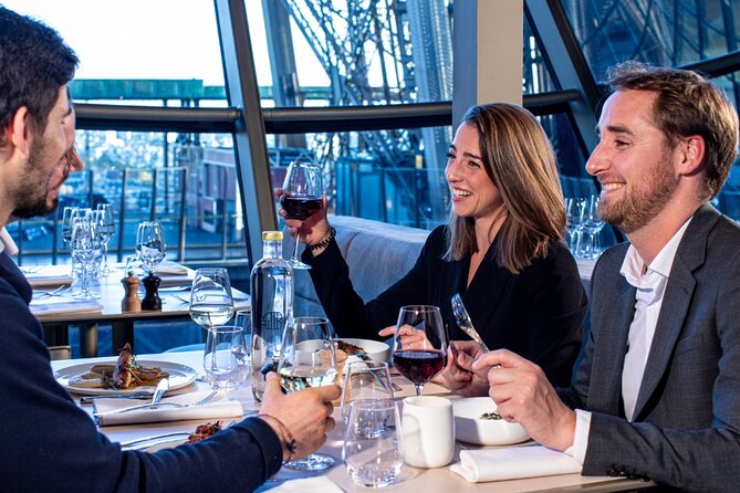 Paris Late Lunch at Eiffel Tower's Madame Brasserie Restaurant - Your timing game plan for a 1:30 pm late lunch