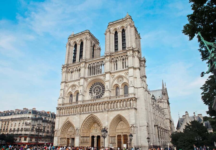Paris: Latin Quarter Essential Highlights Walking Tour - Panthéon to Luxembourg Gardens: grand monument, then calm