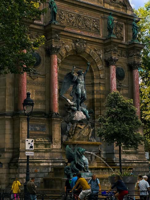 Paris: Latin Quarter Essential Highlights Walking Tour - Who should book this Latin Quarter Essential Highlights tour