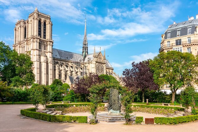 Paris Latin quarter: Private walking tour with a local guide - What to wear and how to pace your day