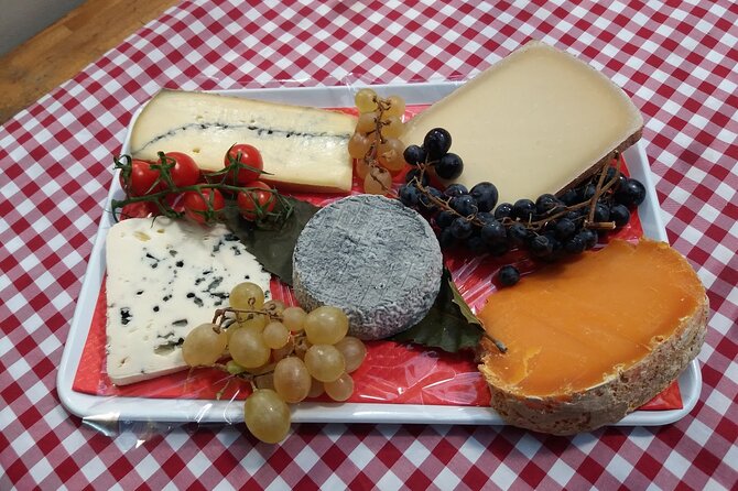 Paris Le Marais Food Tour With 10+ Tastings, Cheese, Wine & More - Stops you’ll notice because they shape the stories