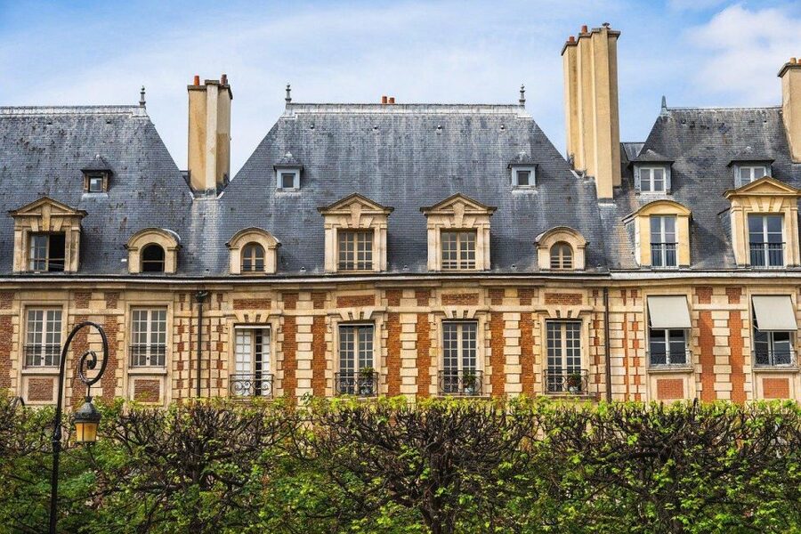 Paris: Le Marais Highlights Guided Small Group Walking Tour - Le Marais Highlights: Best Parts You Should Know
