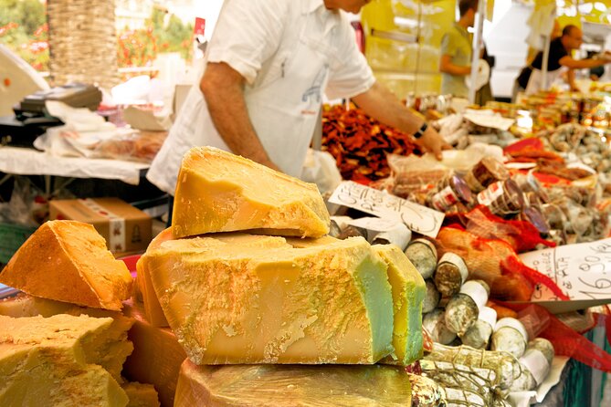 Paris Le Marais: Private French Food & Wine Walking Tour - Stop 4 at Crêperie Elo Bastille and Place des Vosges: savory crepe, sweet crepe, takeaway