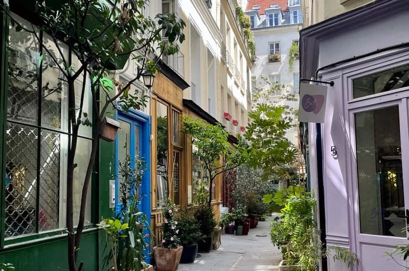 Paris: Local Secrets and Passageways Walking Tour - The Real Strength: A Local Guide With Storytelling Power