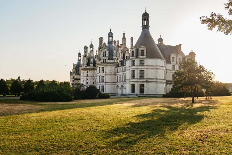 Paris: Loire Valley Chambord Castle, Wine Tasting & Lunch - The Loire drive: Touraine, Vouvray, and Montlouis-sur-Loire in one grape story