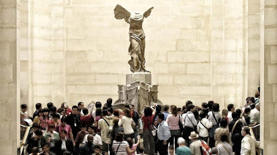Paris: Louvre Guided Tour with Skip-the-Line Entry Tickets - The “Big Names” You’ll Actually Get To: Mona Lisa and Winged Victory