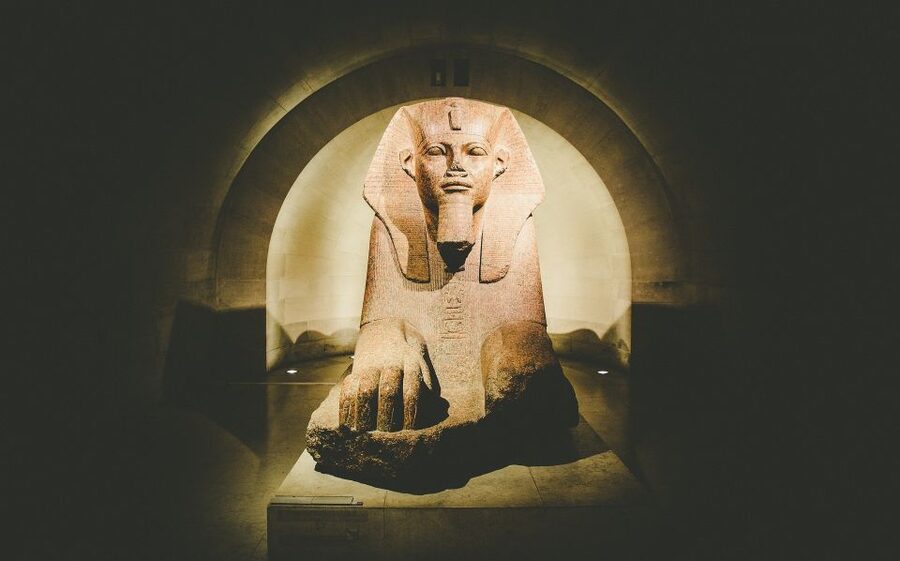 Paris: Louvre Masterpieces Private Tour with Reserved Entry - Should You Book This Reserved-Entry Louvre Private Tour?