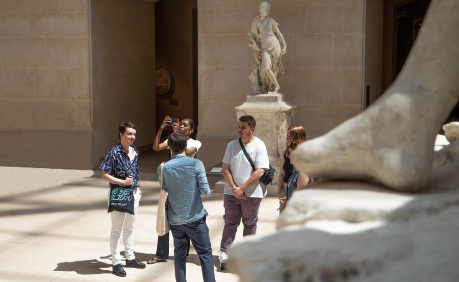 Paris: Louvre Museum Highlights and Mona Lisa Tour - Mona Lisa: The 1911 Story, and How to Look Without the Crowd Stress