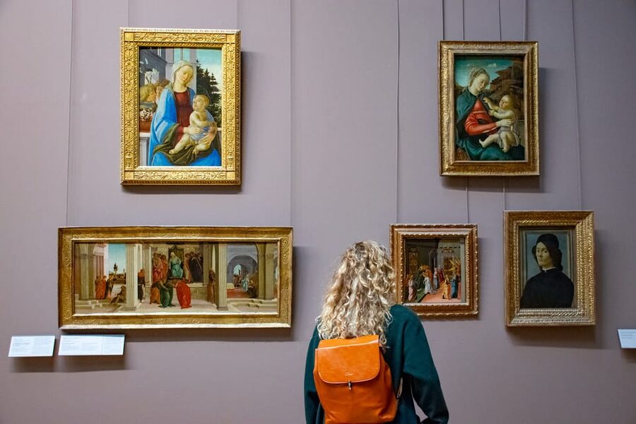 Paris: Louvre Museum Highlights Small-Group Guided Tour - The 2-Hour Highlights Flow: Mona Lisa, Venus de Milo, Victory of Samothrace