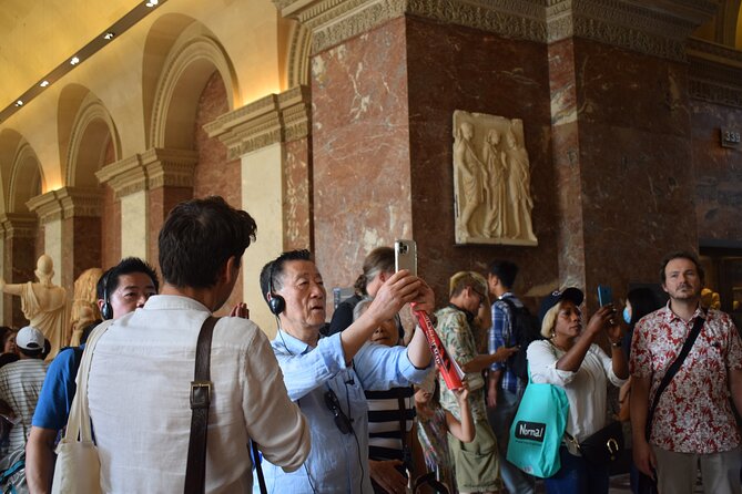 Paris Louvre Museum Private Guided Tour with Pre-Reserved Tickets - Meeting at Le Nemours, then straight to the Pyramid