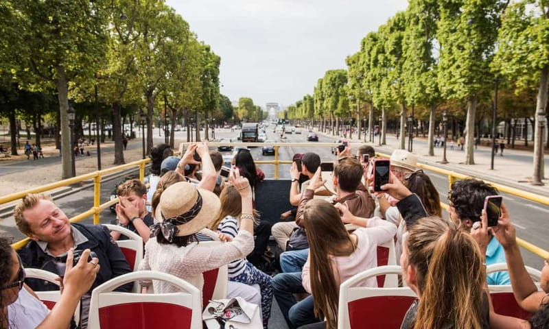 Paris: Louvre Museum Ticket with Audio guide - What This Phone Audio Tour Gives You at the Louvre