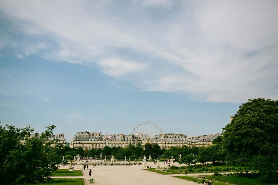 Paris: Louvre Museum Timed Entry Ticket & Pop Culture Tour - Using the Pop Culture Digital Guide to Navigate the Collection