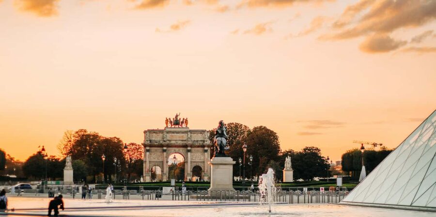 Paris: Louvre Museum Timed Entry Ticket & Pop Culture Tour - Price and Logistics: Is $97 Worth It for Your Time?