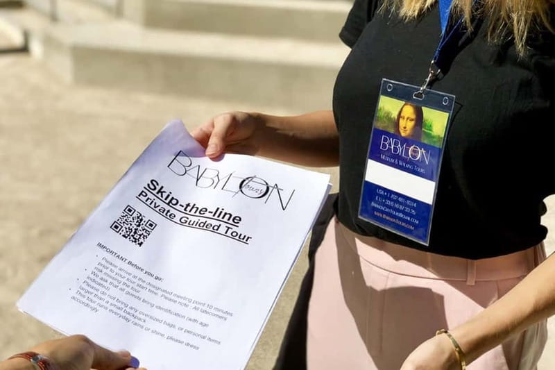 Paris: Louvre Must-See Tour with Reserved Entry Ticket - The Highlight Route: Mona Lisa, Venus de Milo, and the Big Art Stories