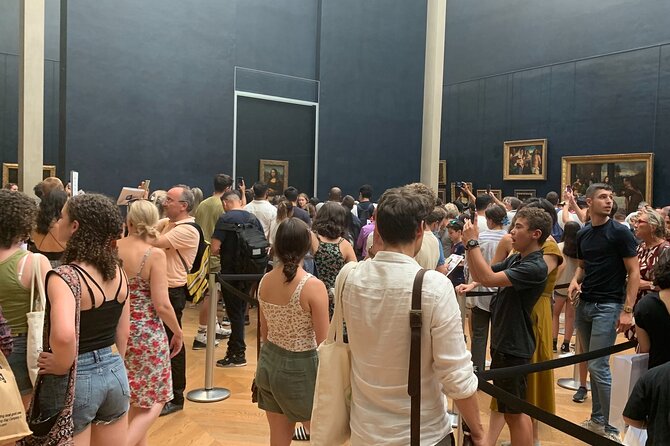 Paris Louvre Small Group Tour with Pre-Reserved Tickets - How The Best Guides Make The Louvre Feel Smaller