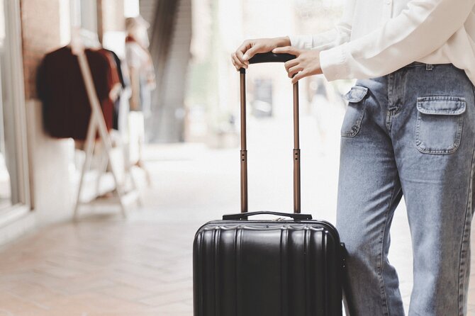Paris: Luggage Storage close to Louvre Museum - Turning this service into a Louvre-friendly sightseeing plan