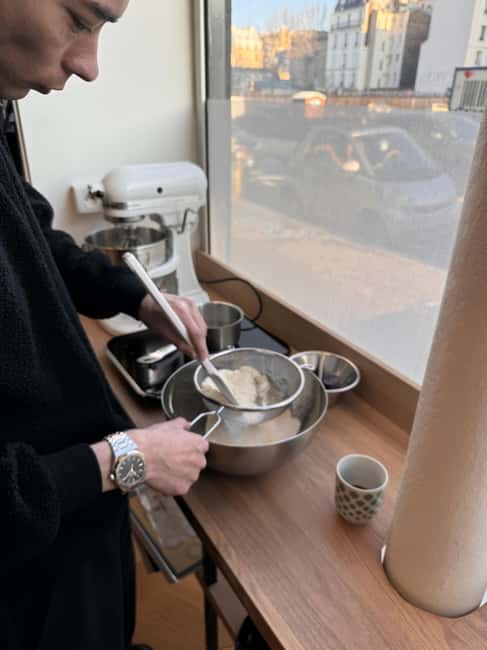 Paris: Macaron Baking Class in Central Paris - Tasting Your Batch: Getting Immediate Feedback You Can Taste