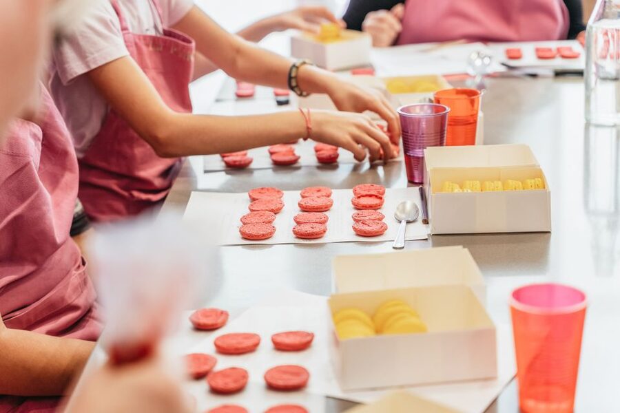 Paris: Macarons Cooking Class with Pâtisserie Chef Noémie - What 150 minutes of macaron making really means