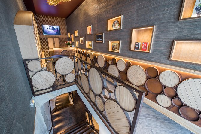 Paris - Make Your Own Bottle of Wine in a Royal Wine Cellar - The tasting stage: learning grape varietals the fun way