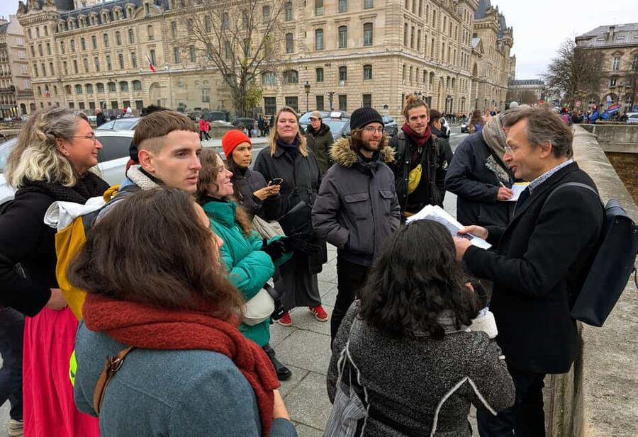 Paris: Marais without crowds. Guided Tour in a small group - Key highlights worth your time