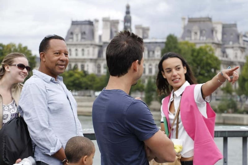 Paris: Marais without crowds. Guided Tour in a small group - Meeting at Saint-Paul: Getting Started Without Stress