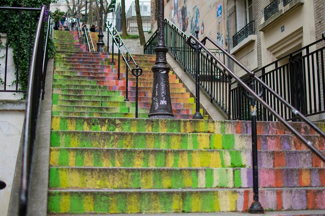 Paris: Montmartre and Sacre Coeur Private Tour for Kids and Families - Stop 3: Place du Tertre, Amelie Poulin, and the Artists Square at Kid Speed