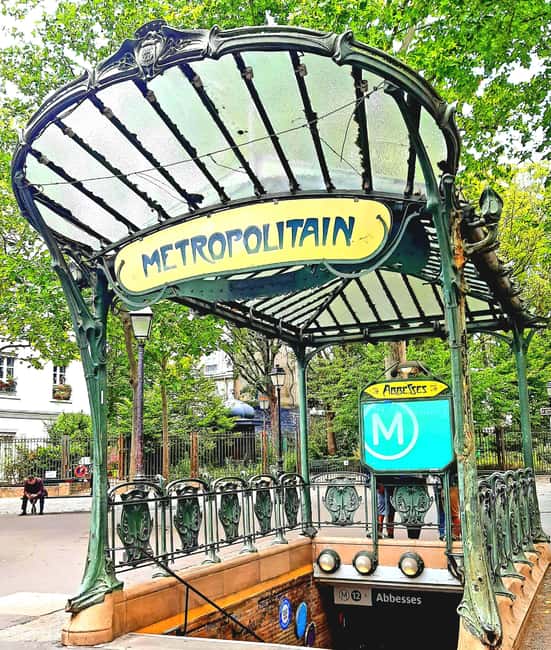 Paris: Montmartre Drawing tour with a local artist - Key things you will love about this Montmartre sketching tour