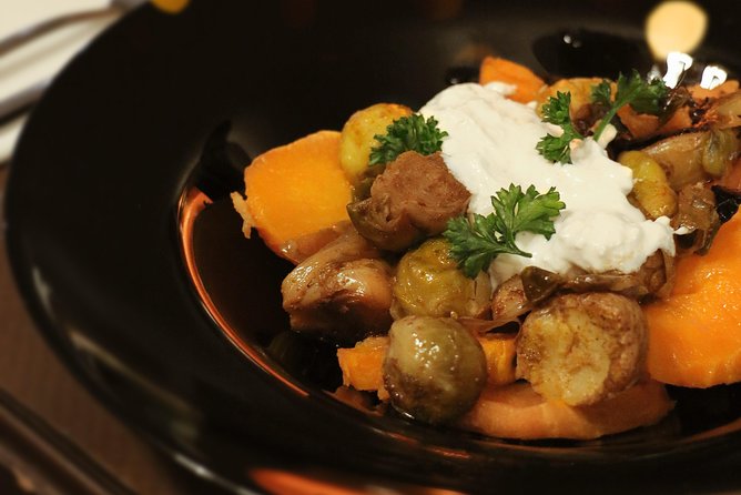 Paris Montmartre Food Tour - A Full French Meal by Do Eat Better - Rue Lepic: Choupettes and the Sweet-Up Warm Start