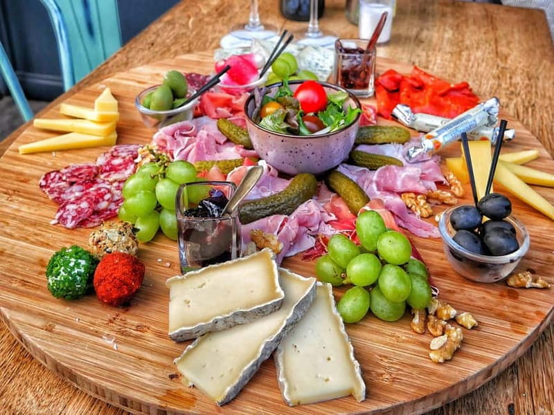 Paris: Montmartre/Pigalle Foodie Tour with Tastings - Who This Tour Suits Best