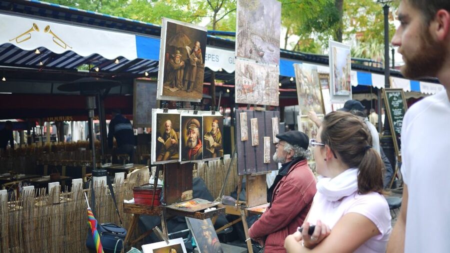 Paris: Montmartre Private Guided Tour & River Cruise Option - Seine River cruise from the Eiffel Tower area: how the open ticket really works