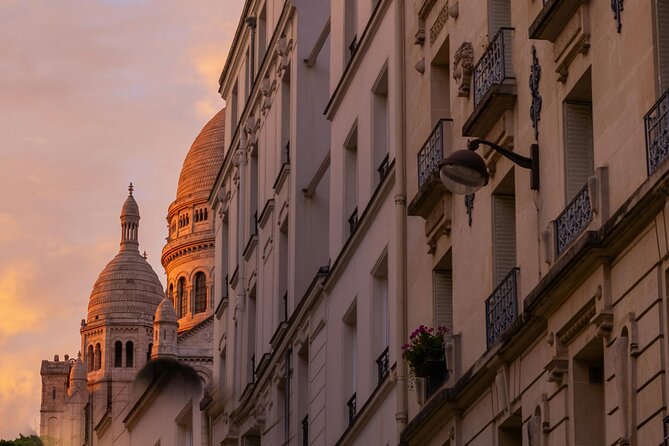 Paris - Montmartre Small Group Walking Tour with a True Local - A Montmartre tour that feels like walking with a friend