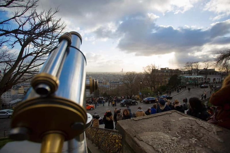 Paris: Montmartre. The old artist village+its unique charm. - The Guide Factor: German Storytelling and a Real Perspective