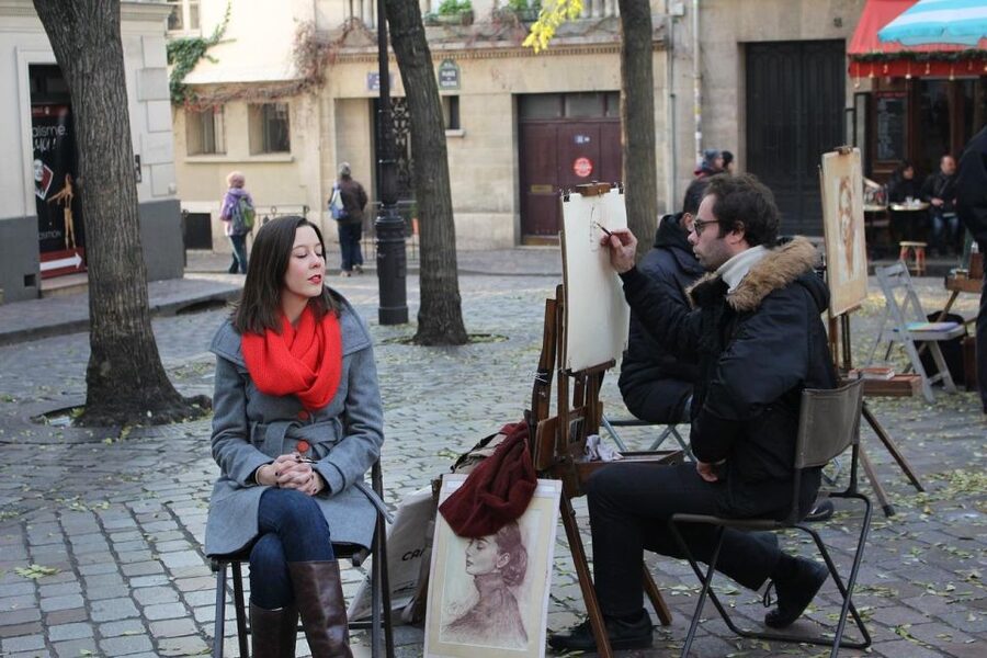 Paris: Montmartre Tour with Local Guide - Languages and guide style, Spanish, English, French, Lingala