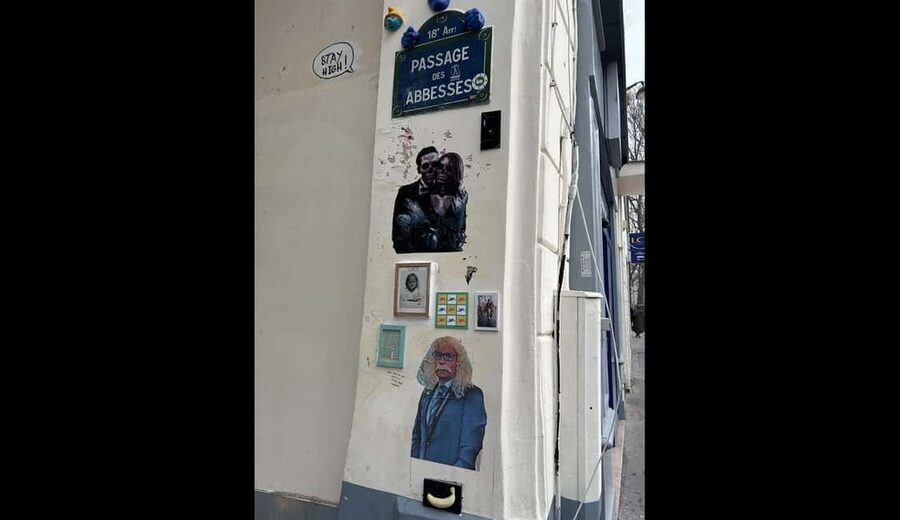 Paris: Montmartre Tour with Sacré-Cœur (Wine Tasting Option) - Optional wine tasting with a sommelier: 3 stills, 1 sparkling, and cheese