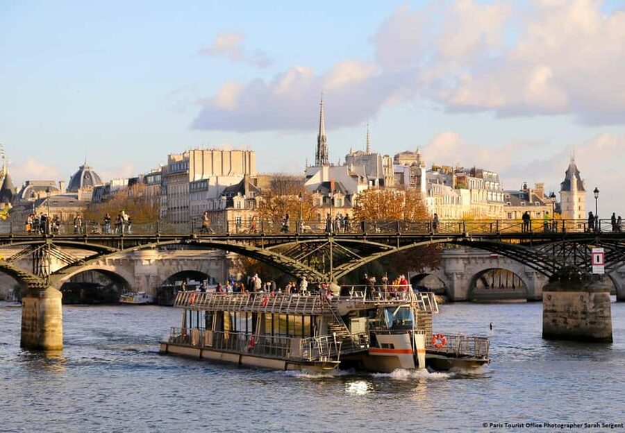 Paris: Montmartre Train Ride w/ Optional Seine River Cruise - What to Bring, and What to Leave Behind