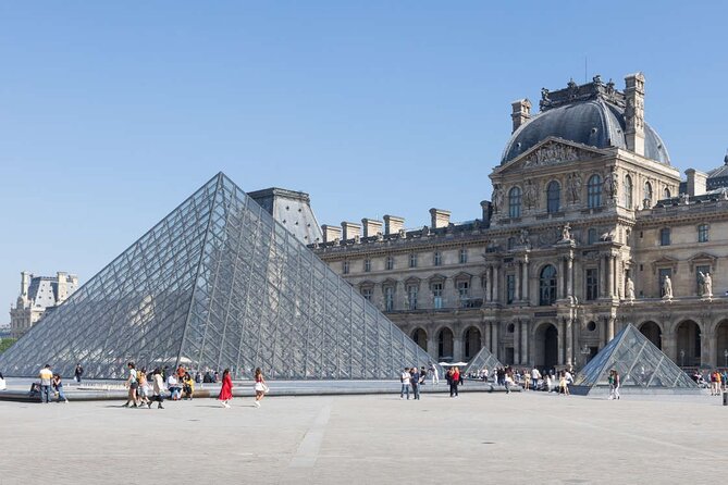 Paris Museum Pass: 2, 4, or 6 days - Arc de Triomphe and Hotel de la Marine: landmarks that work even late