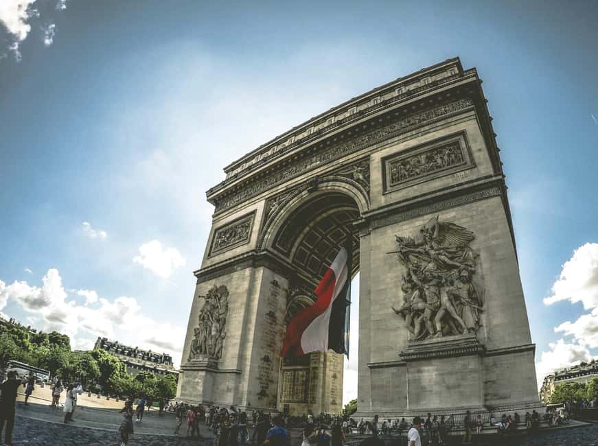 Paris: Napoleon Walking Tour with Les Invalides & Tomb Entry - Musée de l’Armée at your pace: use the included time well