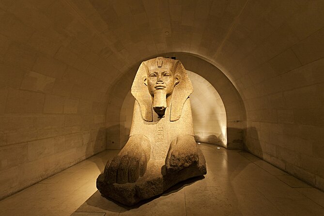 Paris: Night at the Louvre 6-people Max Guided Experience - Why this Louvre night tour feels different at 6:00 pm