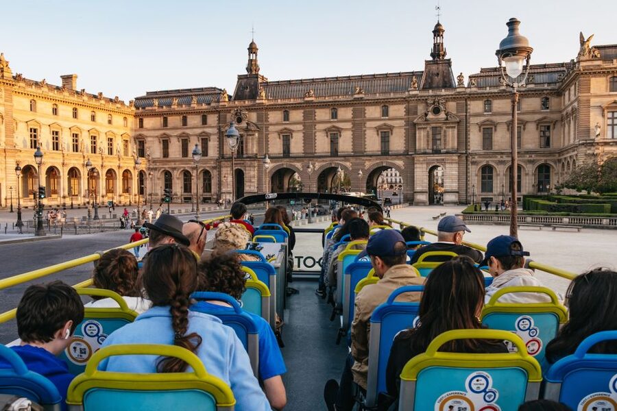 Paris: Night Bus Tour with Audioguide - Who This Tour Suits Best (and When You Should Skip It)