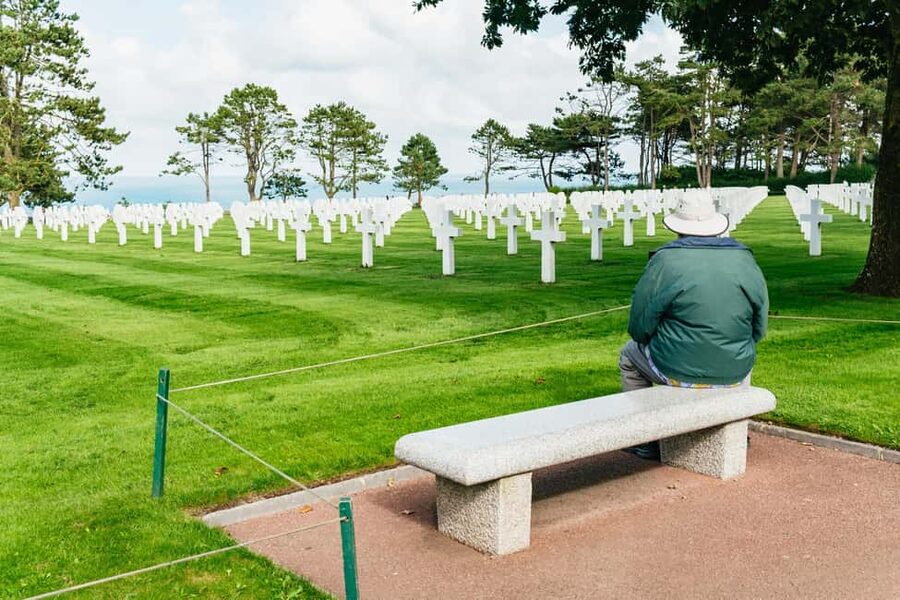Paris: Normandy D-Day Sites Guided Day Trip with Lunch - Key things that make this D-Day day trip work