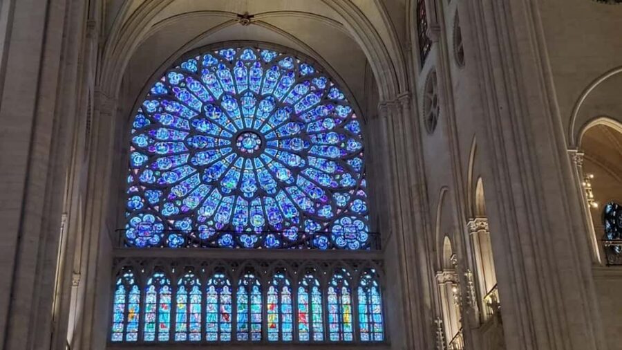 Paris: Notre Dame Exterior, Latin Quarter Tour and Pantheon - Meeting at Cité, then getting your bearings fast