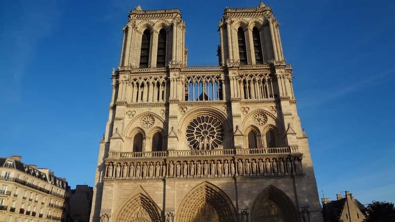 Paris: Notre Dame Exterior Private Tour - Start at Charlemagne and Follow the Cathedral’s Story