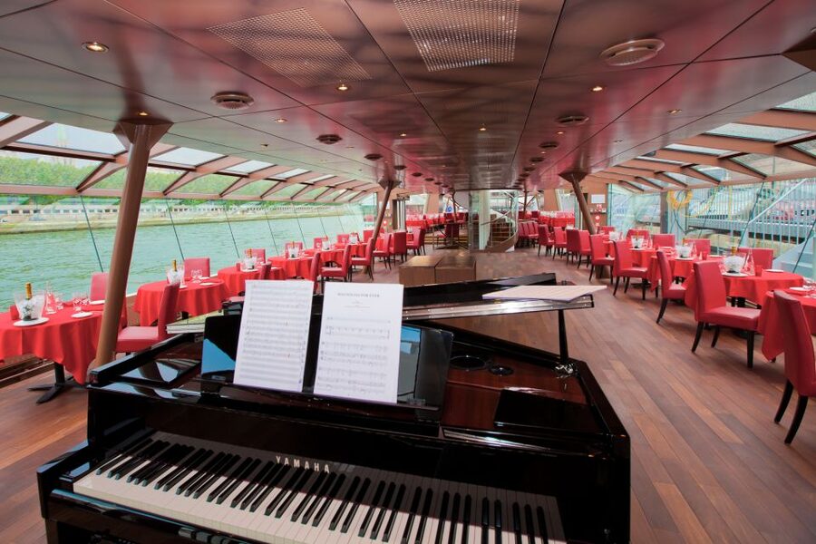 Paris : NYE Special Diner Cruise on the Seine River - Price and value at $542 per person